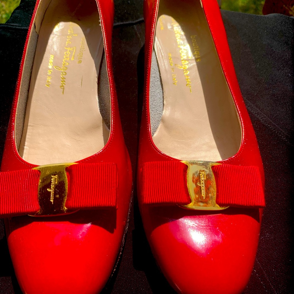 Ferragamo Red Flats 9.5 B